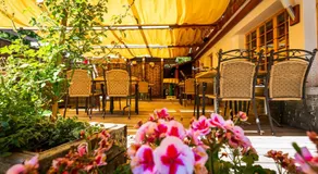 Hotel Restaurant Les Lilas - Image 3