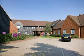 Premier Inn St. Albans/Bricket Wood - Image 3