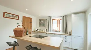 Cedar lodge - Hopewell - Image 4