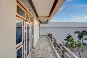 Hotel O Sidharth Inn - Image 3