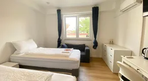 LUX Apartments - Image 2