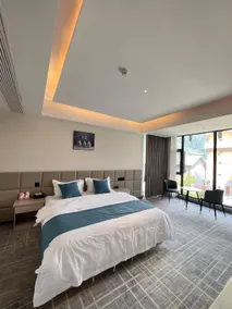 Adu Bada Boutique Hotel - Image 2