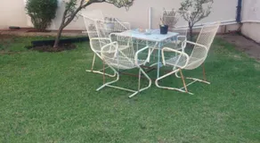 Pilot Inn Accommodation - Image 5
