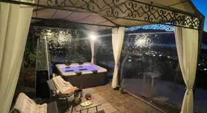 Casa Ronco Frati, piscina vista lago - Image 3