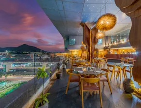 Hotel Sapphire Premium Hotel & Suite - Image 3