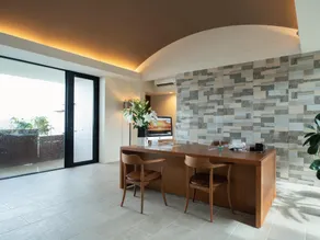 Condominium T-Room - Image 4