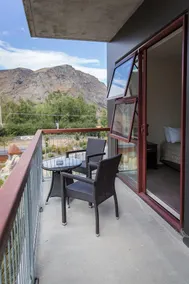 Shotover Lodge - Image 5