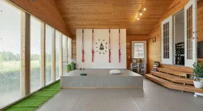 2BR Suite Near Golf Course! FREE Banff Pass, Parking, Netflix! - Image 4