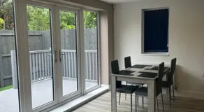 Newland Park Bungalow Near Hull Uni Free Parking Free Wi-Fi - Image 4