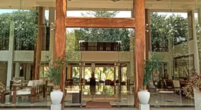 Lagoon Paradise Beach Resort - Image 5