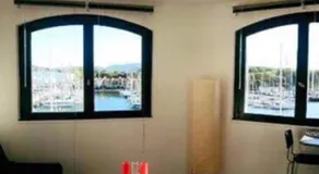 Petit Cocon magnifique vue sur Marina dans le golfe de Saint Tropez - Image 5