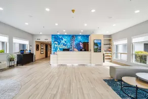 Best Western Lake Oswego Hotel & Suites - Image 3