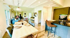 Modern designed, luxury mountain view Apartment - Image 4