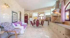 Paco's Resort Holiday Flats - Image 3