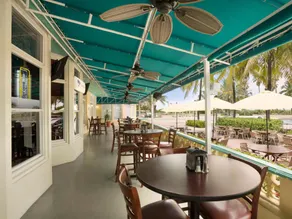 Days Inn & Suites Miami/North Beach Oceanfront - Image 5