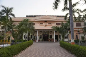 Hotel Nirwana Palace- A Heritage Hotel - Image 5