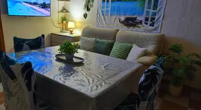 Escapada en Pareja con Jardín Privado - 100 m del Mar - Image 3