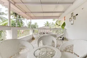 Casa Dawn - Artistic 5BHK Farm Villa | Field Views - Image 3