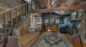 The Whiskey River Lodge - Image 3