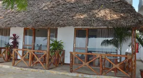Sea View Beach Hotel - Image 5
