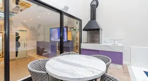 Poeme Motel by Drops - Image 4