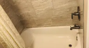 Flamingo Beach Inn - Image 3