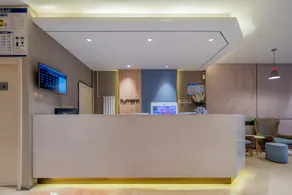 Home Inn Baoding Railway Station East Square Jianhua Street - Image 4
