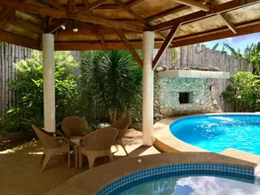 Lapu-Lapu Cottages & Restaurant - Image 2