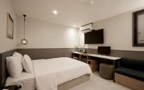 No25 Hotel Suyu - Image 2