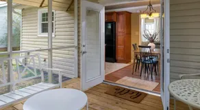 Serene Getaway with Patio in Pineville - Image 4