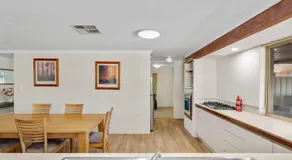 SPACIOUS JANDAKOT HOUSE FOR FAMILY AND BUSINESs - Image 3