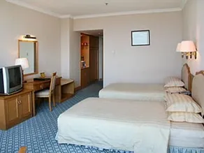 Kunming Greenlake View Hotel - Image 3