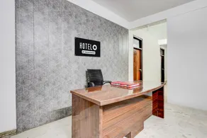 Super Hotel O Sector 4 Manraj Complex Gurugram - Image 4