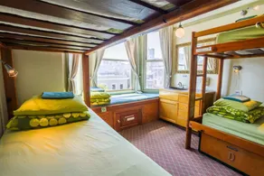 Green Tortoise Hostel - Image 2