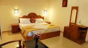 Holiday Villa - Image 2
