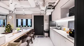 Jyu Capsule Hotel - Image 3