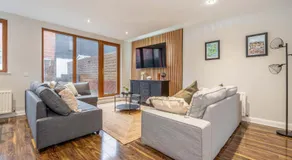 Grovefield Getaway - Image 2