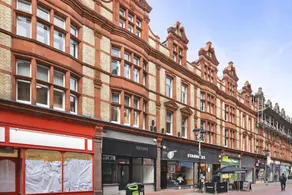 Victoria House by Aeria Apartments - Image 3