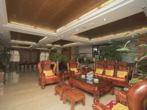 Shenzhou Hotel - Image 5