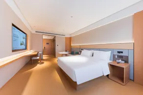 JI Hotel (Qingdao Jimo Heshan Lu Road Da Tong Ma Guangchang Plaza) - Image 2