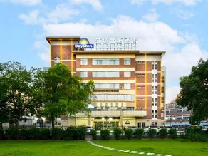 Days Inn Frontier Wuxi - Image 4