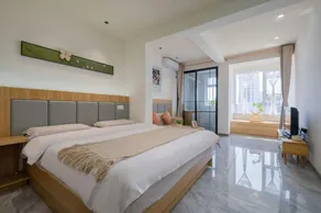 Mint Apartments (Central Times Square Branch) - Image 2