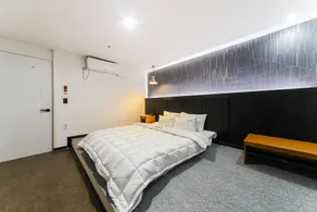 Gimhae Jangyu Hotel Ryu - Image 3