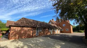 Fairlawns Guest House - Image 4