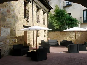 Apartamentos Alameda - Image 3
