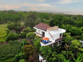 The Magic Villa - Image 2