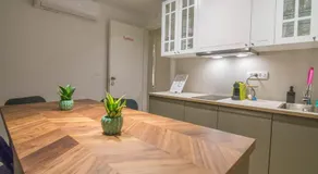 Rooms without kitchen and Studio Apartment ROMIRU - Image 3