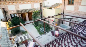 El Mudéjar Casa Histórica con Piscina Privada para Grupos - Image 4