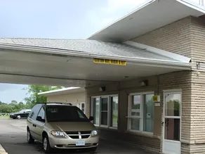 Pleasant Stay Motel - Image 3