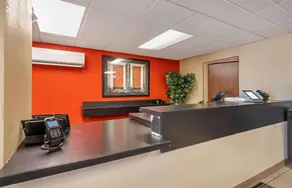 Extended Stay America Suites - Chicago - Burr Ridge - Image 4